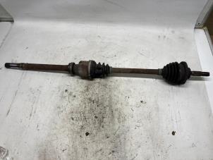 Used Front drive shaft, right Peugeot 206+ (2L/M) 1.4 XS Price € 36,75 Margin scheme offered by Reclycar De Boer BV