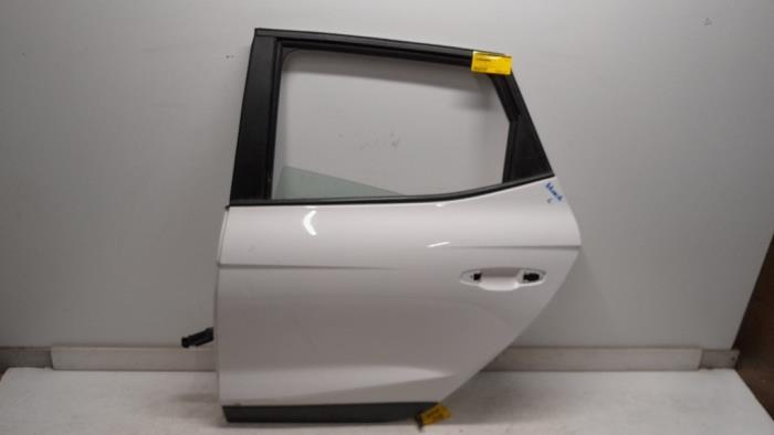 Tür 4-türig links hinten van een Seat Arona (KJX) 1.0 TGI 12V 2020