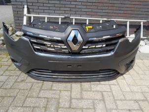 Gebrauchte Stoßstange vorne Renault Express Preis auf Anfrage angeboten von Reclycar De Boer BV