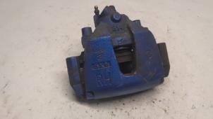Used Front brake calliper, right Mazda 3 (BK12) 1.6i 16V Price € 36,75 Margin scheme offered by Reclycar De Boer BV