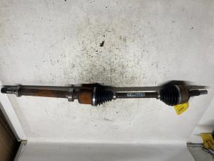 Used Front drive shaft, right Renault Express Price € 183,75 Margin scheme offered by Reclycar De Boer BV