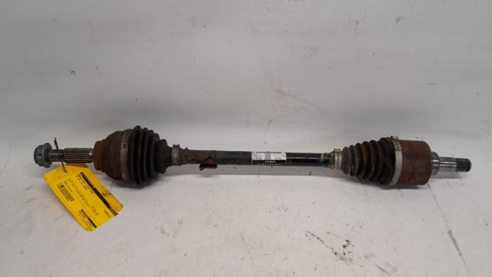 Gebrauchte Antriebswelle links vorne Volkswagen Up! (121) 1.0 12V 60 Preis € 26,25 Margenregelung angeboten von Reclycar De Boer BV