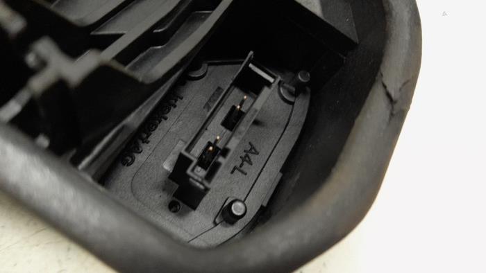 Rear door lock mechanism 4-door, left from a BMW 1 serie (F20) 118i 1.6 16V 2015