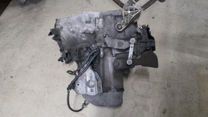 Gearbox from a Peugeot 207 SW (WE/WU) 1.6 16V 2009
