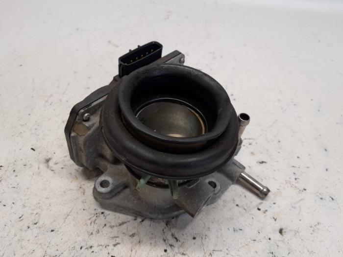 Usagé Boitier papillon Peugeot 108 1.0 12V Prix € 78,75 Règlement à la marge proposé par Reclycar De Boer BV