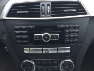 Used Radio CD player Mercedes C (W204) 1.8 C-180 CGI 16V Price € 168,00 Margin scheme offered by Reclycar De Boer BV