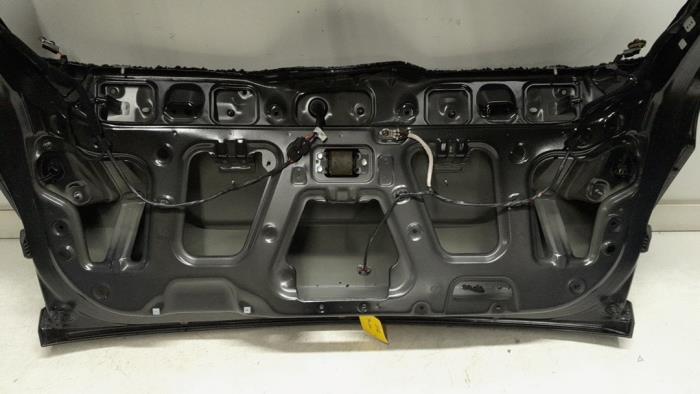 Portón trasero de un Hyundai Tucson (NX) 1.6 T-GDI HEV 2021