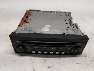 Used Radio CD player Fiat Scudo (270) 2.0 D Multijet Price € 52,50 Margin scheme offered by Reclycar De Boer BV
