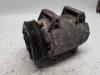 Air conditioning pump from a Volvo V70 (SW) 2.4 20V 140 2004