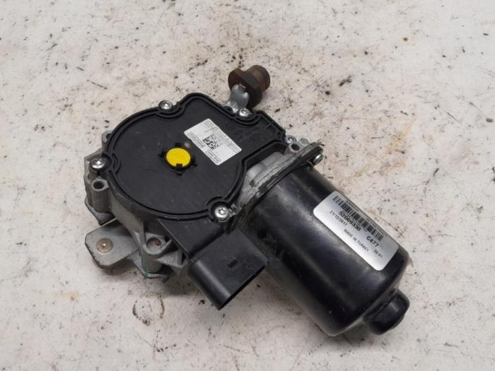 Front wiper motor from a Fiat Tipo (356S) 1.4 16V 2018