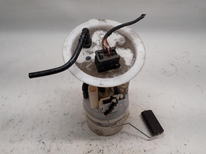 Usagé Pompe à carburant Mini Countryman (R60) 1.6 16V One Prix € 64,05 Règlement à la marge proposé par Reclycar De Boer BV
