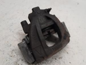 Used Front brake calliper, left Mini Mini Cooper S (R53) 1.6 16V Price € 26,25 Margin scheme offered by Reclycar De Boer BV