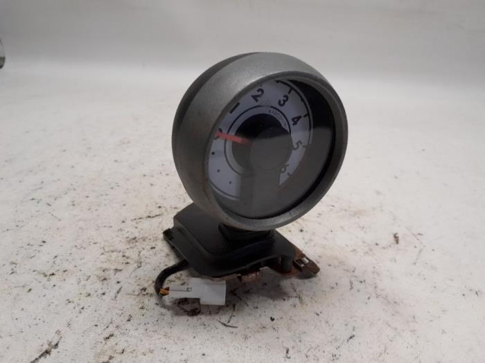 Tachometer from a Peugeot 107 1.4 HDI 2008