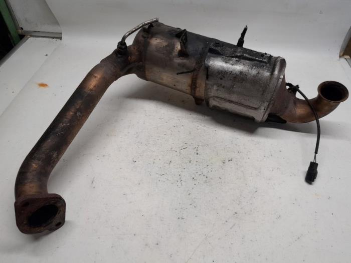 Gebrauchte Rußfilter Volvo V50 (MW) 1.6 D 16V Preis € 210,00 Margenregelung angeboten von Reclycar De Boer BV