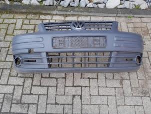 Used Front bumper Volkswagen Caddy III (2KA,2KH,2CA,2CH) 1.9 TDI Price on request offered by Reclycar De Boer BV