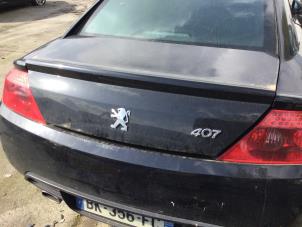 Used Boot lid Peugeot 407 (6C/J) 3.0 HDiF V6 24V Price on request offered by Reclycar De Boer BV