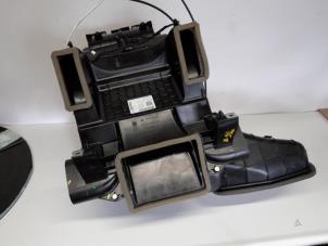 Used Heater housing Renault Express Price on request offered by Reclycar De Boer BV