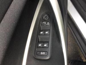 Used Electric window switch Citroen C5 III Tourer (RW) 1.6 HDiF 16V 110 Price on request offered by Reclycar De Boer BV
