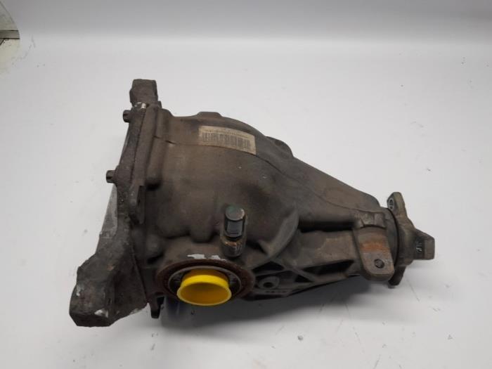 Usados Differential hinten Mercedes C (W204) 1.8 C-180 CGI 16V Precio € 367,50 Norma de margen ofrecido por Reclycar De Boer BV