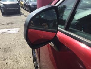 Used Wing mirror, left Peugeot 3008 I (0U/HU) 1.6 16V THP 155 Price on request offered by Reclycar De Boer BV