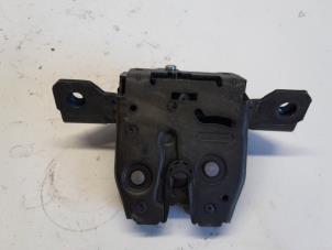 Gebrauchte Schließmechanik Heckklappe Opel Zafira Tourer (P12) 2.0 CDTI 16V 130 Ecotec Preis € 26,25 Margenregelung angeboten von Reclycar De Boer BV