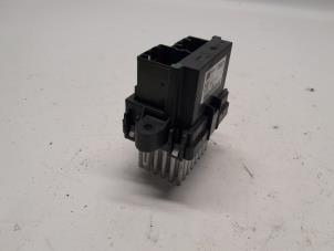 Used Heater resistor Opel Meriva 1.3 CDTI 16V Price € 26,25 Margin scheme offered by Reclycar De Boer BV