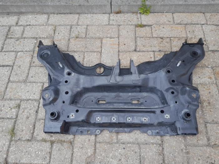 Used Subframe Renault Megane IV Estate (RFBK) 1.5 Energy dCi 115 Price € 157,50 Margin scheme offered by Reclycar De Boer BV
