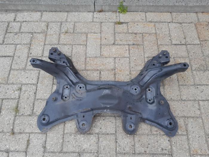 Usados Subchasis Ford Ka II 1.2 Precio € 26,25 Norma de margen ofrecido por Reclycar De Boer BV