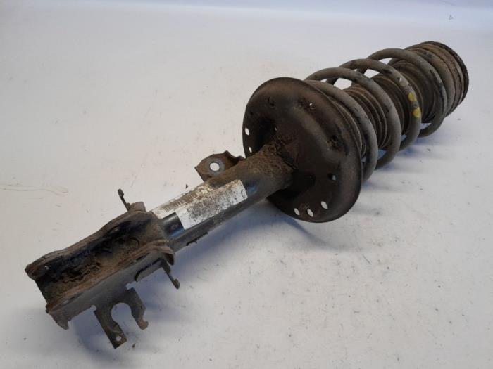 Amortisseur Avant Droit Pour Fiat Punto 2 Phase 1 - Réf. 50701558 - Occasion Correct