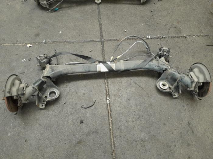 Gebrauchte Hinterachse Vorderradantrieb Peugeot RCZ (4J) 2.0 HDi 16V FAP Preis € 78,75 Margenregelung angeboten von Reclycar De Boer BV