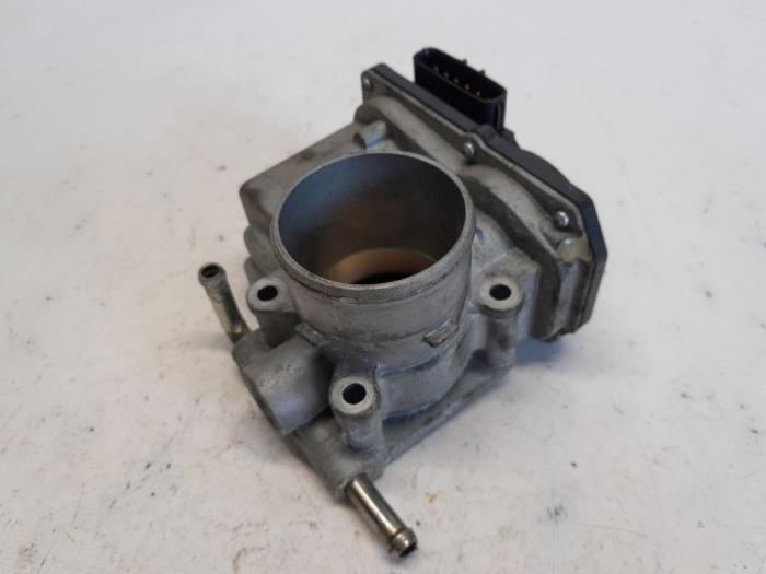 Gebrauchte Drosselklappengehäuse Suzuki Alto 1.0 12V Preis € 42,00 Margenregelung angeboten von Reclycar De Boer BV