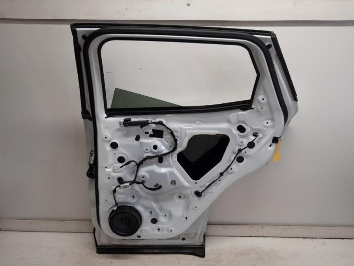 Rear door 4-door, right Renault Austral 1.2 E-Tech Hybrid 200 QNC
