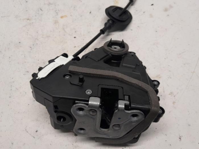 Rear door mechanism 4-door, right Renault Austral 1.2 E-Tech Hybrid 200 ...