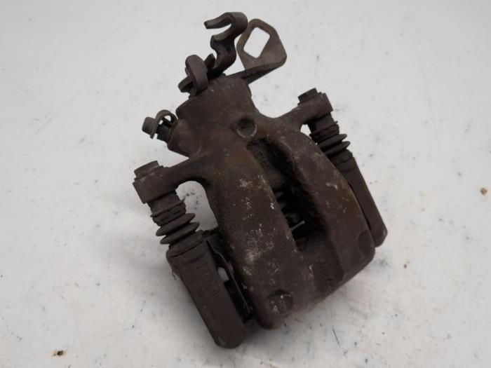 Gebrauchte Bremszange links hinten Mini Mini (R56) 1.4 16V One Preis € 26,25 Margenregelung angeboten von Reclycar De Boer BV