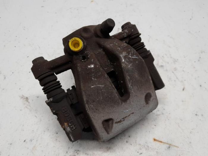 Gebrauchte Bremszange links hinten Toyota Corolla Verso (R10/11) 1.8 16V VVT-i Preis € 36,75 Margenregelung angeboten von Reclycar De Boer BV