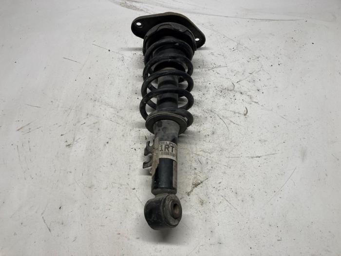 Używane Amortyzator prawy tyl Austin Mini Open (R52) 1.6 16V Cooper Cena € 36,75 Procedura marży oferowane przez Reclycar De Boer BV