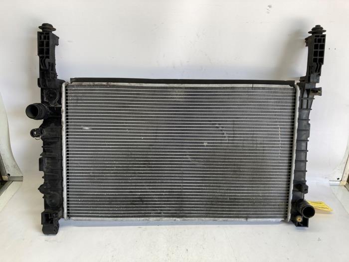 Usagé Radiateur Opel Mokka/Mokka X 1.4 Turbo 16V Bi-fuel ecoFLEX 4x2 Prix € 42,00 Règlement à la marge proposé par Reclycar De Boer BV