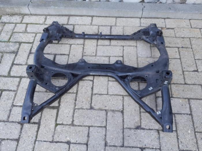 Used Subframe BMW 3 serie (F30) 320i 2.0 16V Price € 52,50 Margin scheme offered by Reclycar De Boer BV