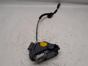 Usagé Serrure portière mécanique 4portes avant gauche Ford S-Max (WPC) 2.0 TDCi 180 16V Prix € 52,50 Règlement à la marge proposé par Reclycar De Boer BV