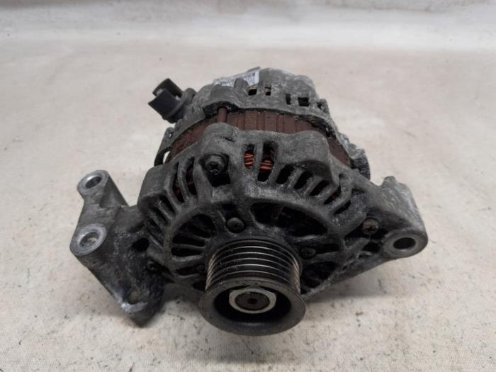 Gebrauchte Dynamo Mazda 2 (NB/NC/ND/NE) 1.4 16V Preis € 36,75 Margenregelung angeboten von Reclycar De Boer BV
