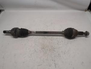 Begagnade Drivaxel, vänster bak Opel Antara (LA6) 2.0 CDTI 16V 4x4 Pris € 31,50 Marginaltabell erbjuds av Reclycar De Boer BV