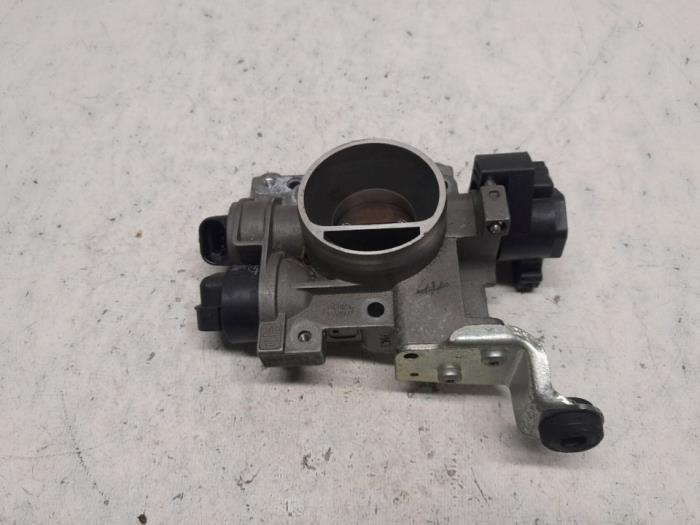 Gebrauchte Drosselklappengehäuse Fiat Punto II (188) 1.2 60 S Preis € 42,00 Margenregelung angeboten von Reclycar De Boer BV
