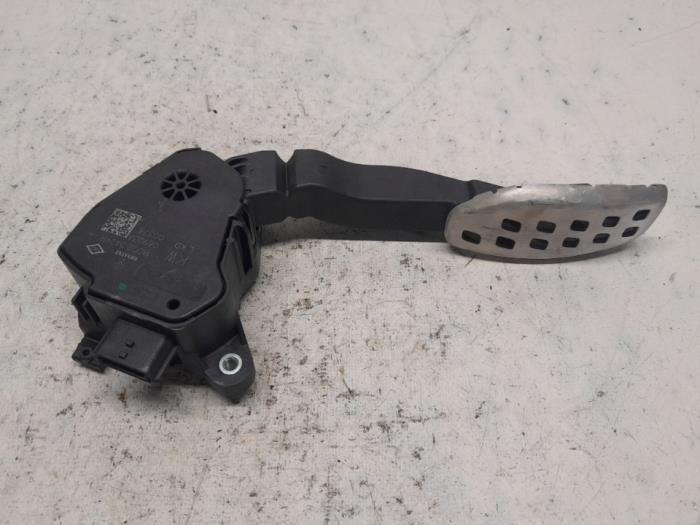 Begagnade Gaspedalsensor Renault Austral 1.2 E-Tech Hybrid 200 Pris € 52,50 Marginaltabell erbjuds av Reclycar De Boer BV