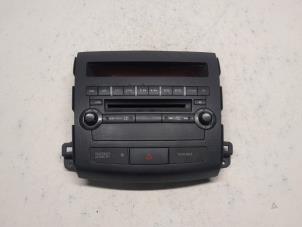 Usagé Panneau commande radio Peugeot 4007 (VU/VV) 2.2 HDiF 16V Prix € 157,50 Règlement à la marge proposé par Reclycar De Boer BV