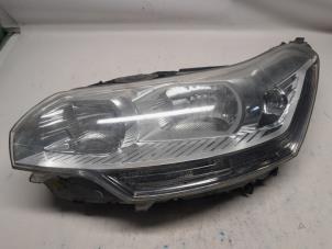 Usagé Phare gauche Citroen C5 III Tourer (RW) 1.6 16V THP 155 Prix € 131,25 Règlement à la marge proposé par Reclycar De Boer BV