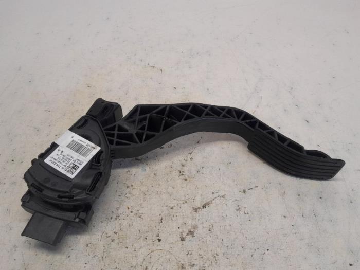 Gebrauchte Gaspedalposition Sensor Peugeot 2008 (CU) 1.2 Vti 12V PureTech 82 Preis € 42,00 Margenregelung angeboten von Reclycar De Boer BV