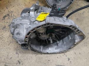 Used Gearbox Renault Trafic (1FL/2FL/3FL/4FL) 2.0 dCi 16V 150 Price € 1.312,50 Margin scheme offered by Reclycar De Boer BV