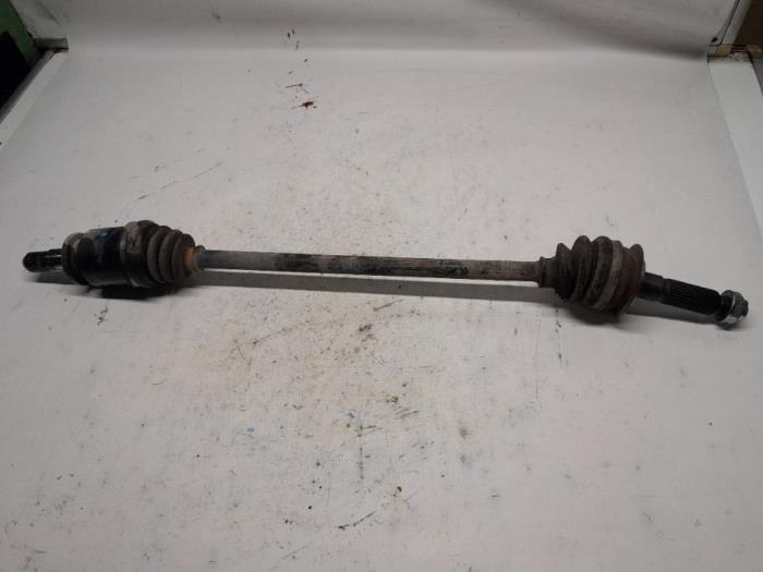 Gebrauchte Antriebswelle links hinten Subaru Outback (BS) 2.0 D 16V Preis € 36,75 Margenregelung angeboten von Reclycar De Boer BV