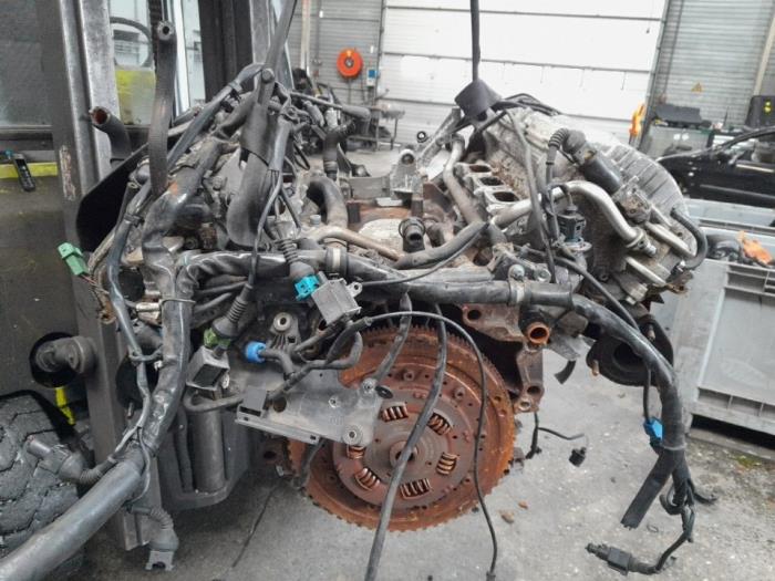 Engine from a Audi A4 (B6) 2.4 V6 30V 2003