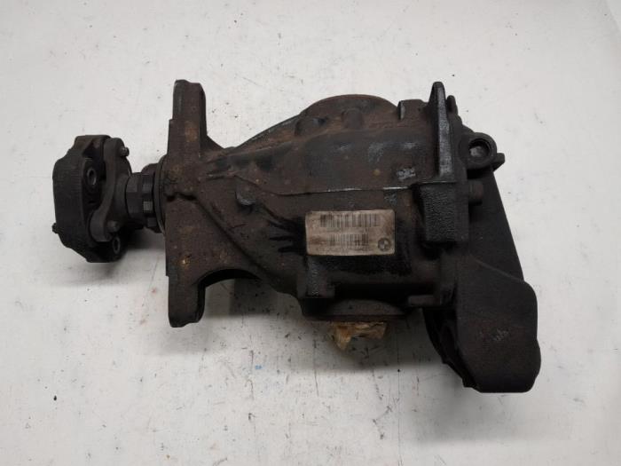 Differential hinten van een BMW 1 serie (F20) 120i 1.6 16V 2012
